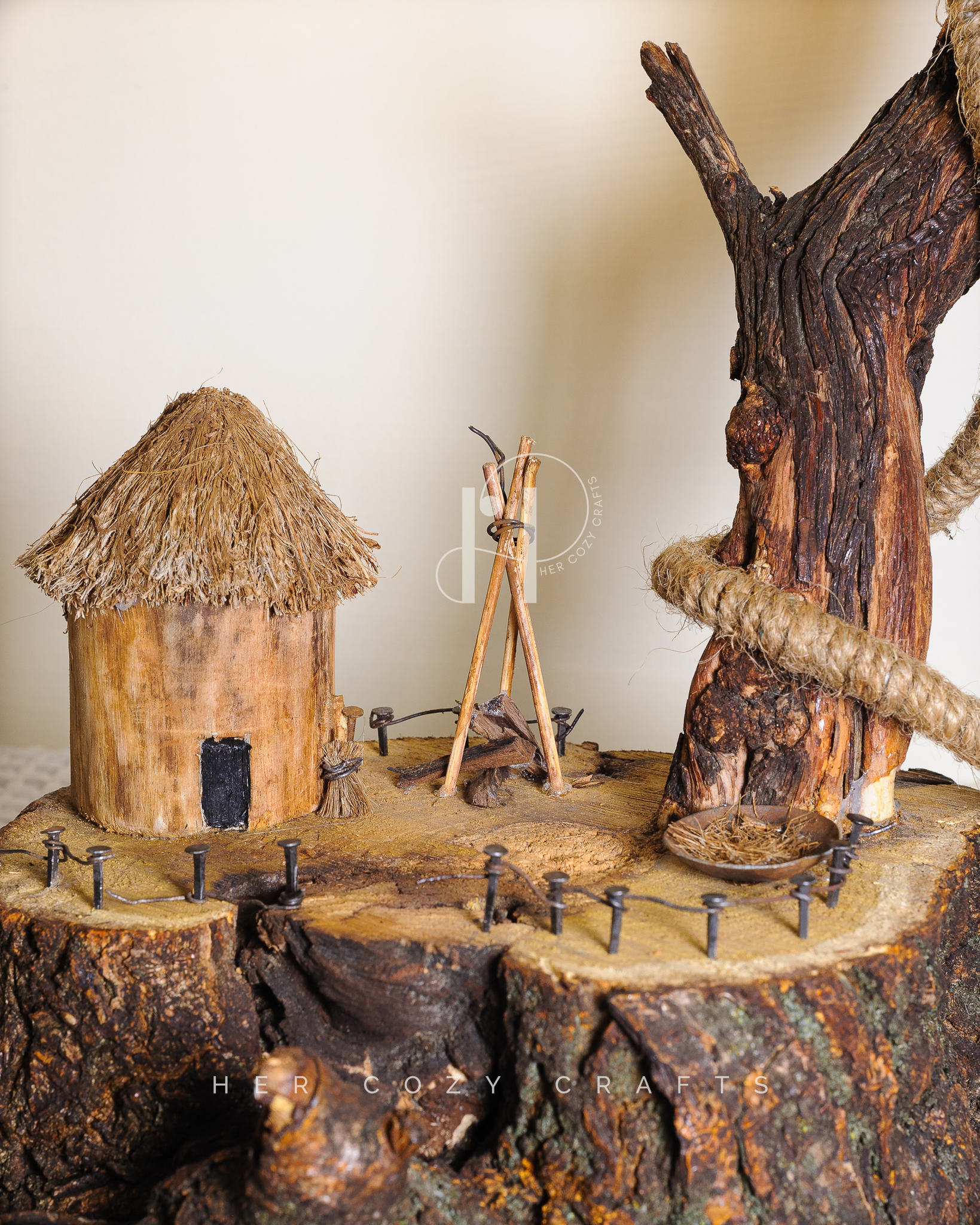 Hut Path Lamp - Wooden table lamp with hanging bulb and miniatures - Image 2