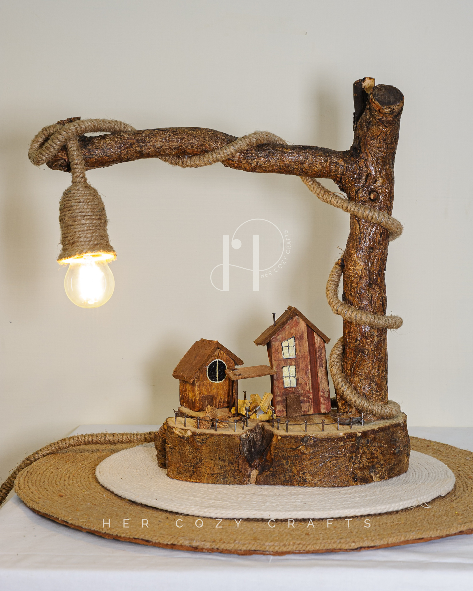 Side Beam Glow - Live wood base with beam and warm light